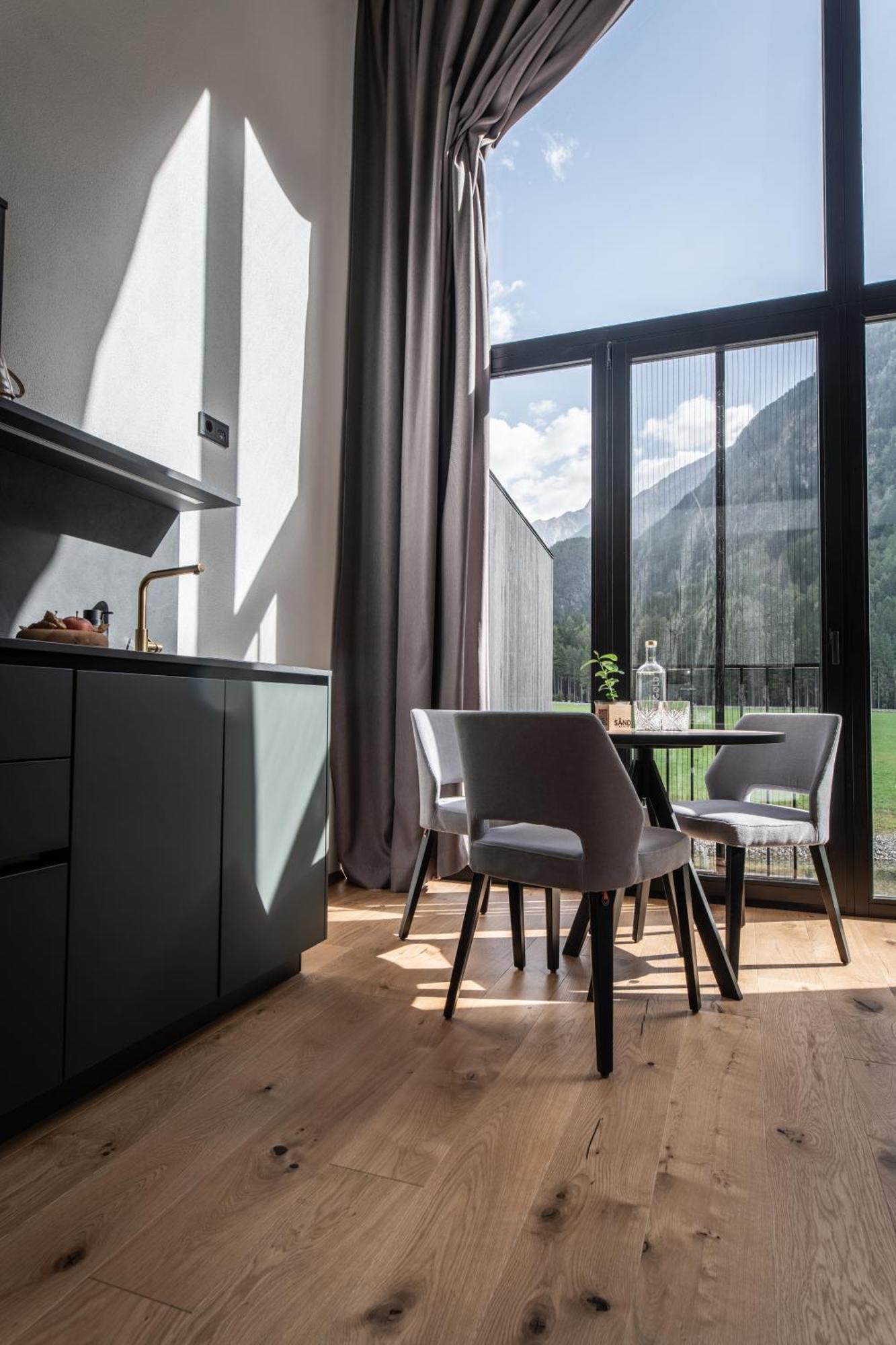 Sandgold Alpine Glamping Campo Tures Ngoại thất bức ảnh